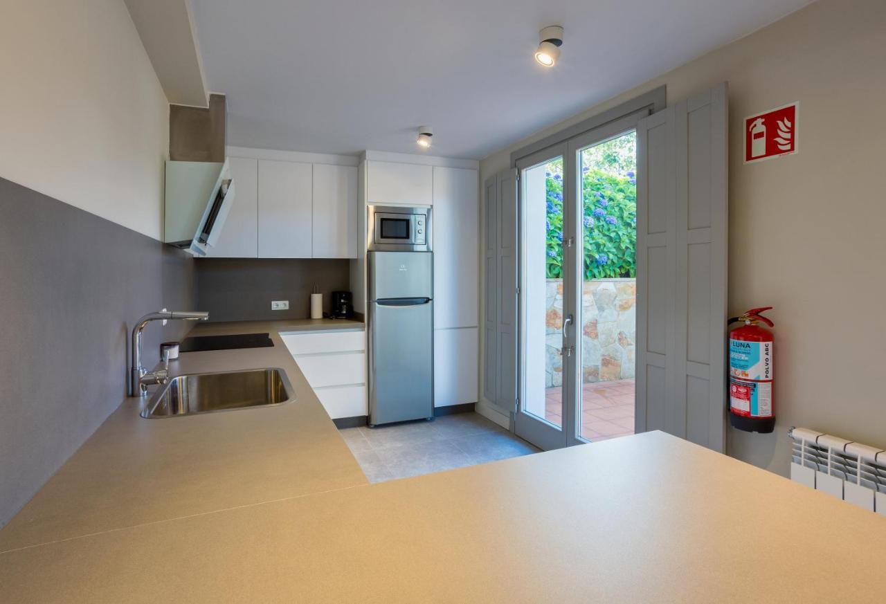 Apartamentos Barcella Tapia 타피아 데 카사리에고 외부 사진